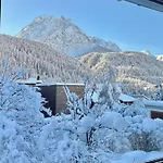 Im Chasa Stefania, Bergblicktraum Mit Garten Und Sauna Daire *