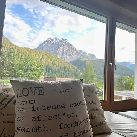 Im Chasa Stefania, Bergblicktraum Mit Garten Und Sauna Apartment Scuol