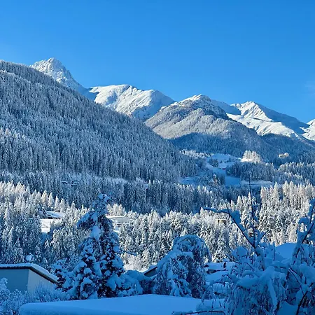 Im Chasa Stefania, Bergblicktraum Mit Garten Und Sauna Scuol