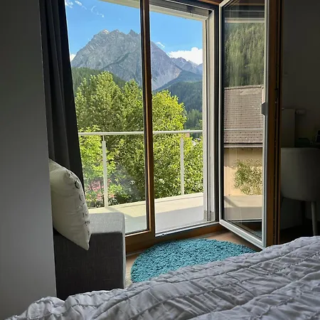 Im Chasa Stefania, Bergblicktraum Mit Garten Und Sauna Apartment *