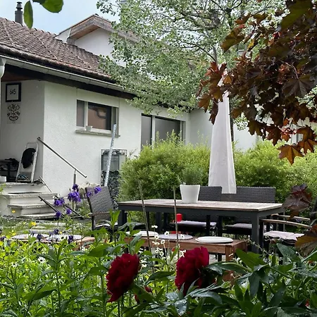 Apartamento Im Chasa Stefania, Bergblicktraum Mit Garten Und Sauna Scuol